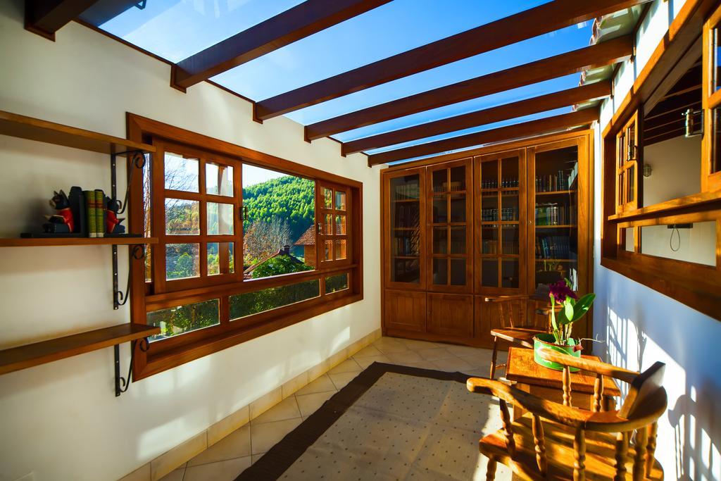 Pousada Dos Pinhos Hotell Pedra Azul  Eksteriør bilde